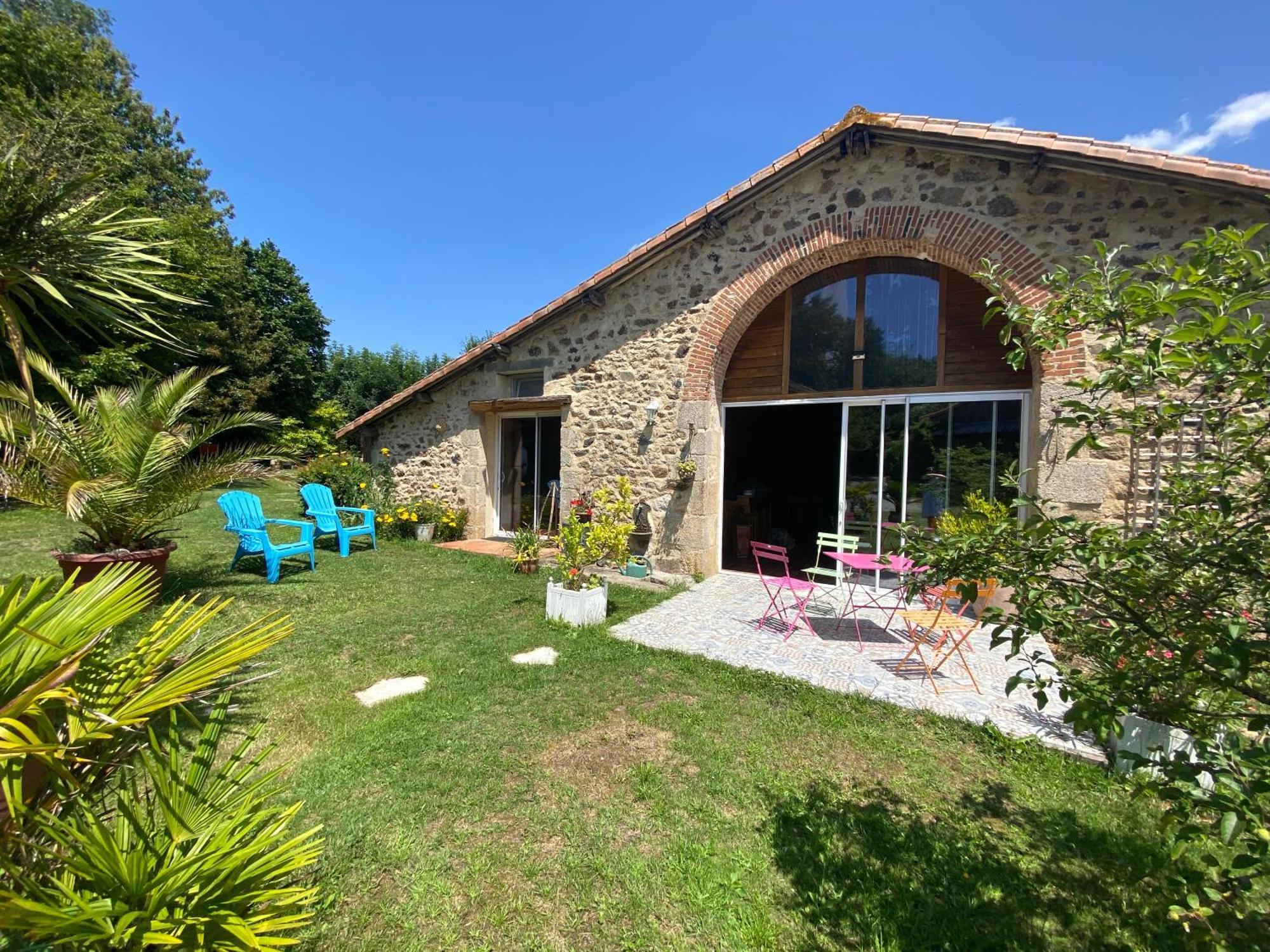 La Frapperie Bed and Breakfast La Pommeraie-sur-Sèvre Eksteriør billede