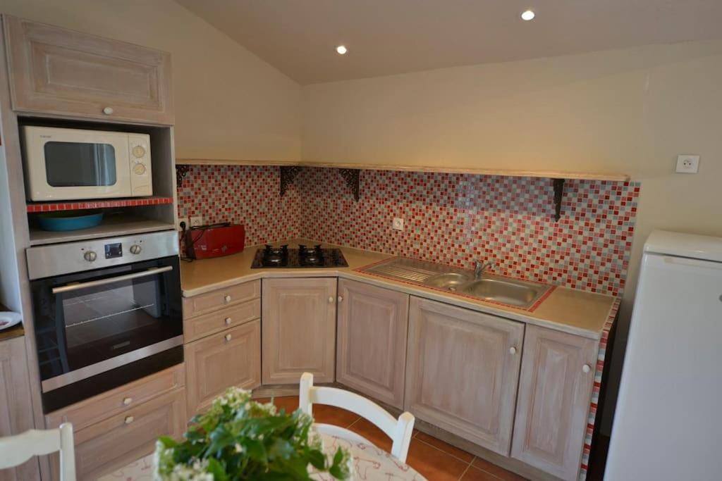 La Frapperie Bed and Breakfast La Pommeraie-sur-Sèvre Eksteriør billede
